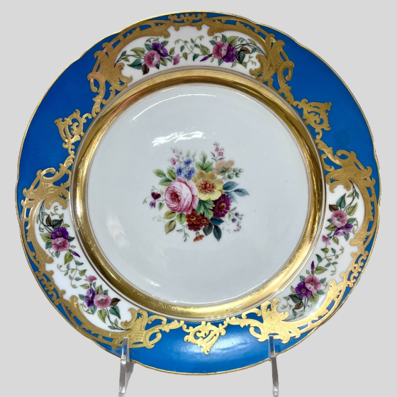 Тарелка с цветочной росписью, Россия, ИФЗ, 1855-1881-е гг.