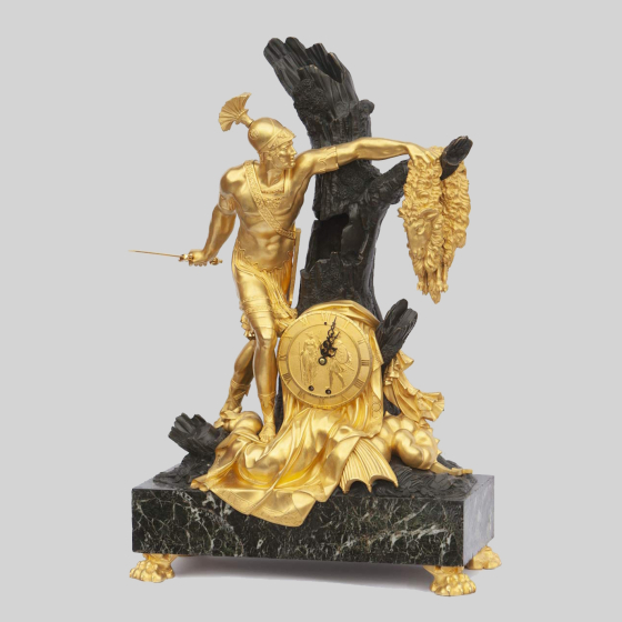 Часы «Ясон, завладевающий Золотым руно», фирма "Лерой", Франция, 1810-е гг. Часы «Ясон, завладевающий Золотым руно», фирма "Лерой", Франция, 1810-е гг.