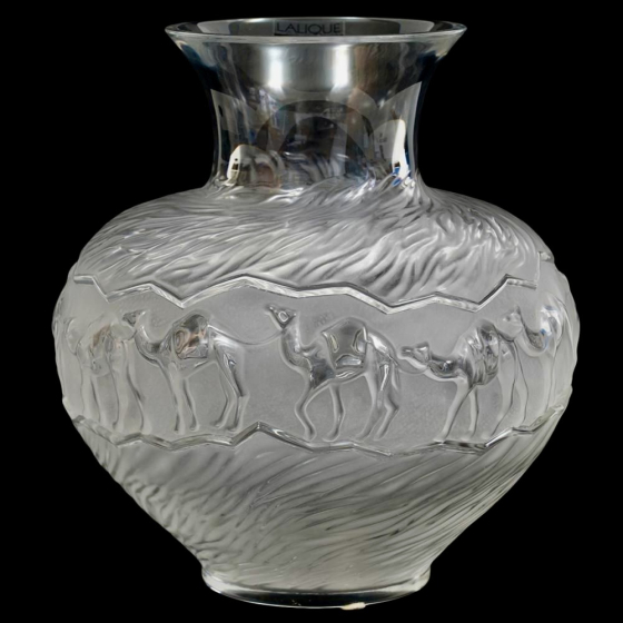 Ваза "Ghardaia", Франция, фирма "Lalique", XX век Ваза "Ghardaia", Франция, фирма "Lalique", XX век