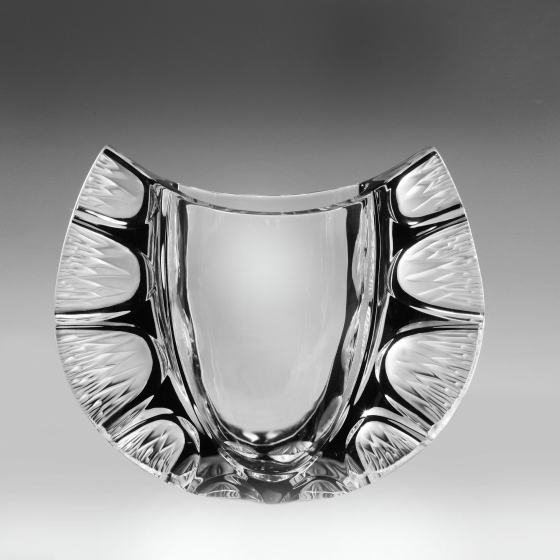 Ваза "Thistle", Франция, фирма "Lalique", XX век Ваза "Thistle", Франция, фирма "Lalique", XX век