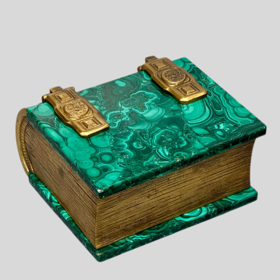 ​Шкатулка в виде книги, Россия, XIX век