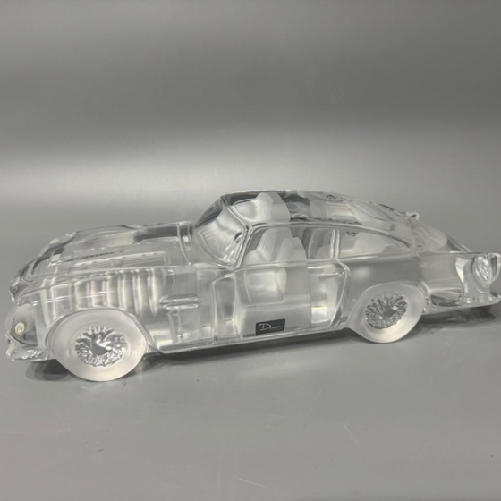 Модель автомобиля "​Aston Martin DB5", Франция, фирма "Daum", XX век, К. Фроссарт​