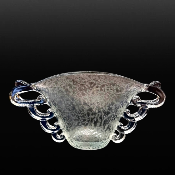 ​Дизайнерская ваза с ручками в виде колец, Франция, фирма "Даум", 1930-е гг., П. Д'Авен