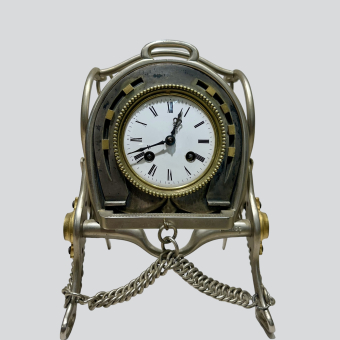 ​Часы кабинетные с подковой, Франция, 1880 – 1890-е гг.