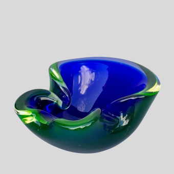 Пепельница синяя с зеленым надцветом, Италия, XX век