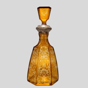 Шестригранный графин янтарного цвета, Западная Европа, XIX век