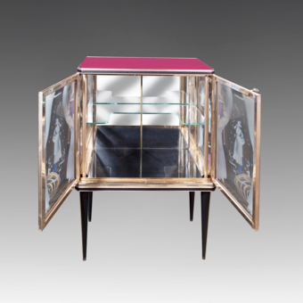 ​Бар, Англия, фирма 