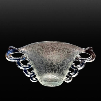 ​Дизайнерская ваза с ручками в виде колец, Франция, фирма "Даум", 1930-е гг., П. Д'Авен