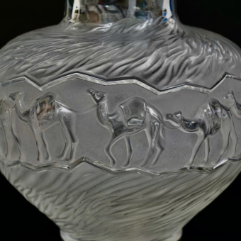 ​Ваза "Ghardaia", Франция, фирма "Lalique", XX век