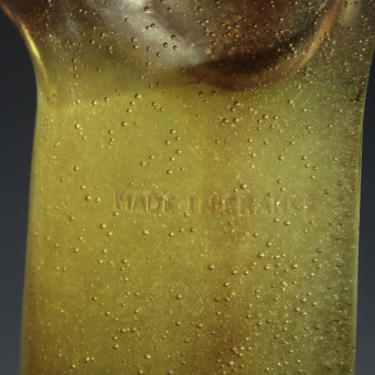 Структура "Божественная рука", фирма "Daum", 1972 г., С. Дали