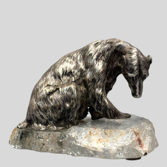 ​Скульптура "Белый медведь на льдине", Россия, кон. XIX века