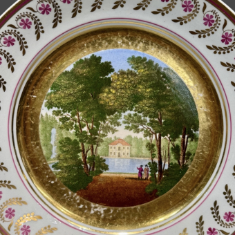 Тарелка с изображением дворца Марли в Петегрофе, Россия, ИФЗ, 1814-1820-е гг.