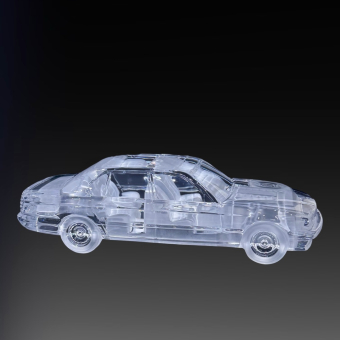 Модель автомобиля "BMW 750IL", Франция, фирма "Daum", XX век, К. Фроссарт