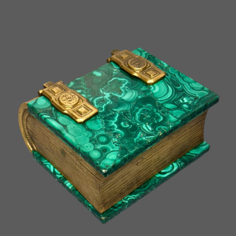 ​Шкатулка в виде книги, Россия, XIX век