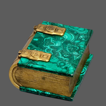 ​Шкатулка в виде книги, Россия, XIX век