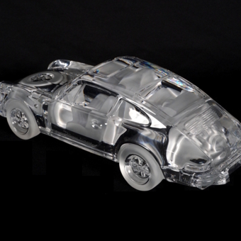 ​Модель автомобиля "Porsche 911 Carrera", Франция, фирма "Daum", 1987 г., К. Фроссарт