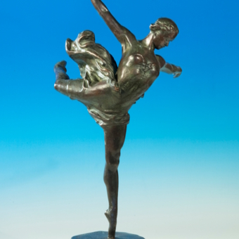 Скульптура «Уланова Г.С. в балете "Лебединое озеро"», СССР, завод «Монументскульптура», 1951 г., Ясон-Манизер Е.А.