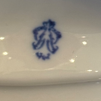 Скульптура «​Деметра», Германия, фабрика «Aelteste Volkstedt», 1940-е гг., Г. Оппель