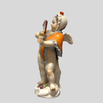 Пять скульптур из серии "Переодетые Амуры", Германия, мануфактура "Мейсен", XX век, Кендлер И.И.