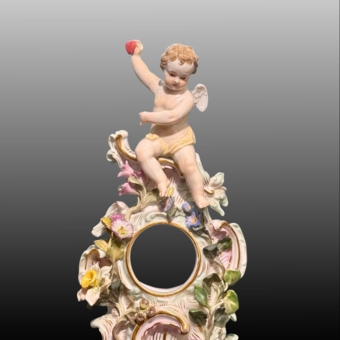 ​Подчасник с амуром, Германия, мануфактура "Мейсен", XIX век