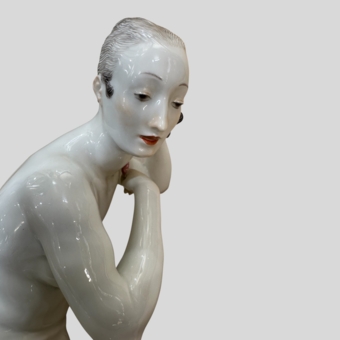 Скульптура "Сидящая Диана", мануфактура "Мейсен", 1924-1934, Шойрих П.П.