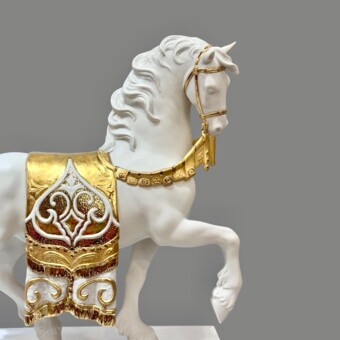 ​Скульптура «Дворцовый конь», Испания фирма "Ладро", XXI век, А. Льоренс