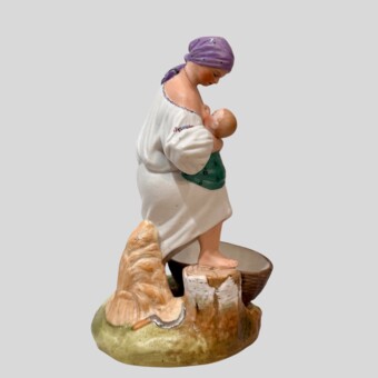 ​Скульптура «Горькая доля», СССР, Дмитровский фарфоровый завод, 1930 г.